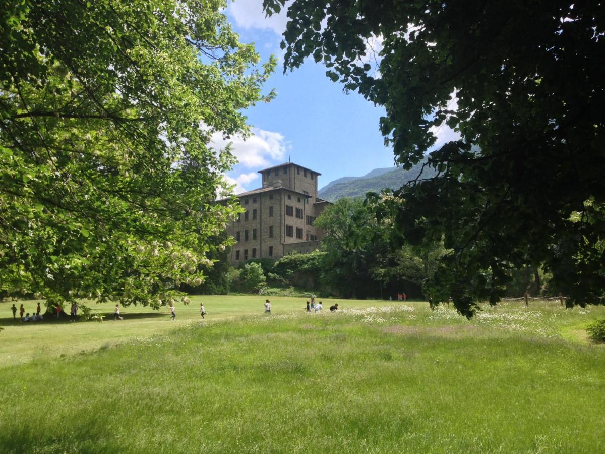 Au Coin Du Chateau Châtillon Екстериор снимка