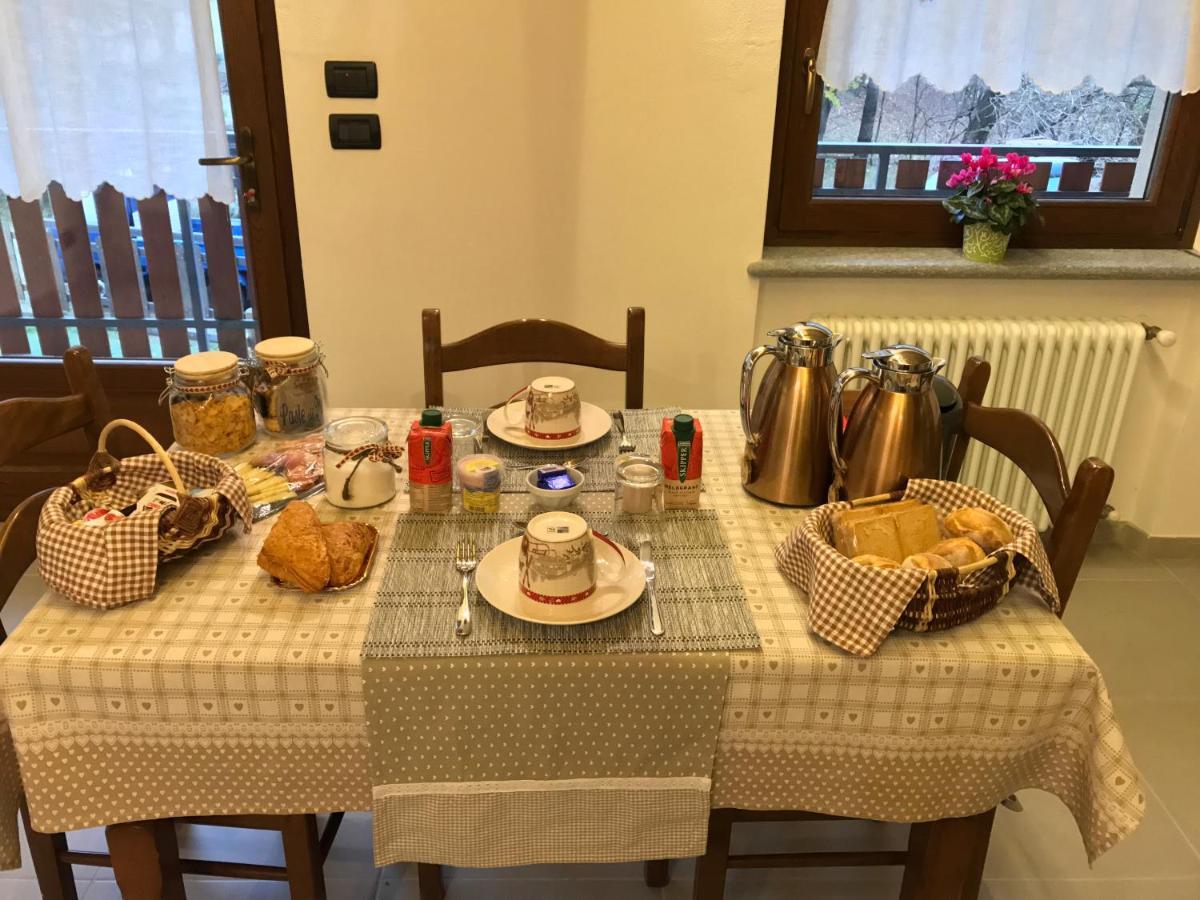 Au Coin Du Chateau Châtillon Екстериор снимка